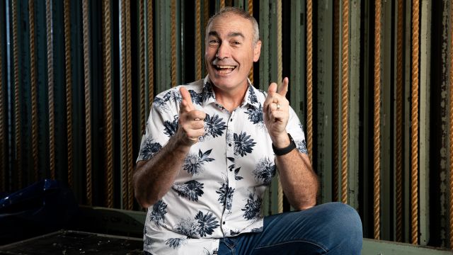 Original Yellow Wiggle Greg Page Joins Annie Cast