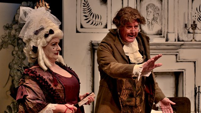 She Stoops to Conquer | Stage Whispers