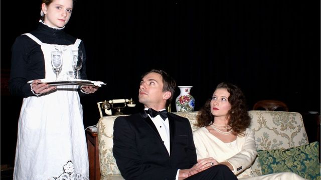 Noël Coward Comedy Satirizes Social Snobbery 